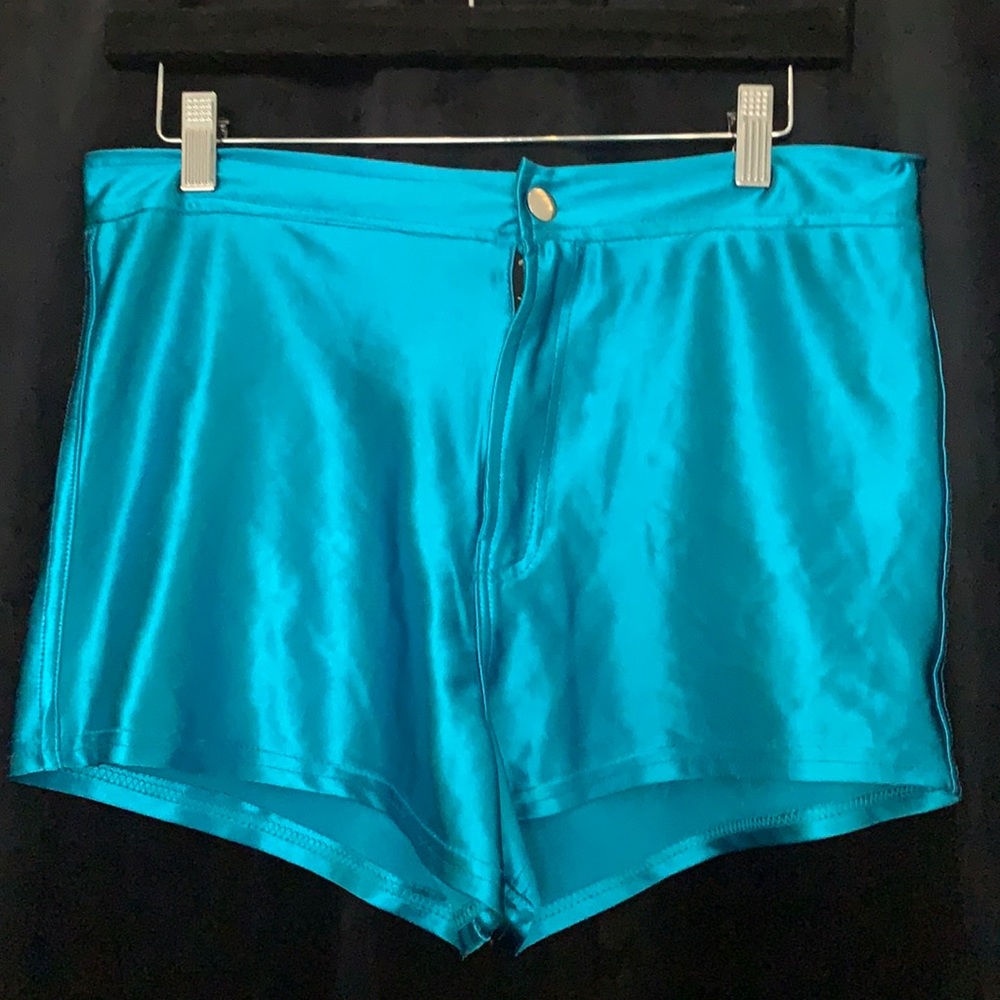 Blue hot pants/disco shorts